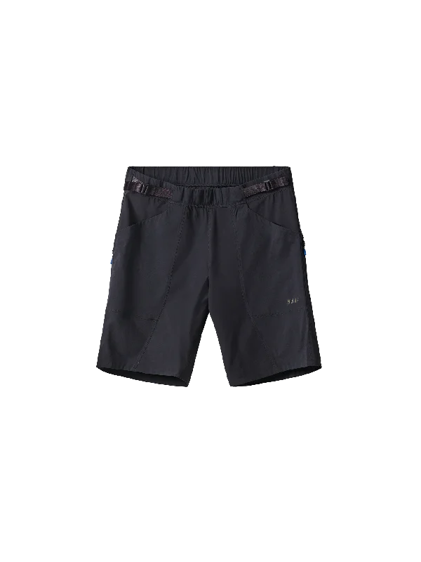 Men's pleated front twill shorts for a classic and sophisticated appearanceAlt_Road™ Overshort