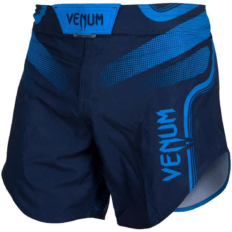 Men's checkered pattern wool shorts for a stylish winter layering optionFightshort court Venum Tempest 2.0 - Bleu/Bleu marine