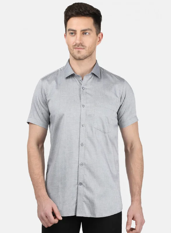 Men's Tailored Fit Checkered Casual Shirts in Multicolor for a Smart - Casual EnsembleMens Grey Printed Shirt