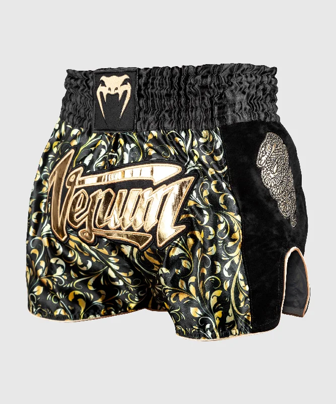 Men's high - waisted swim shorts with UPF protection for beach vacationsShort de Muay Thai Venum Absolute - Noir/Or - Exclusivité