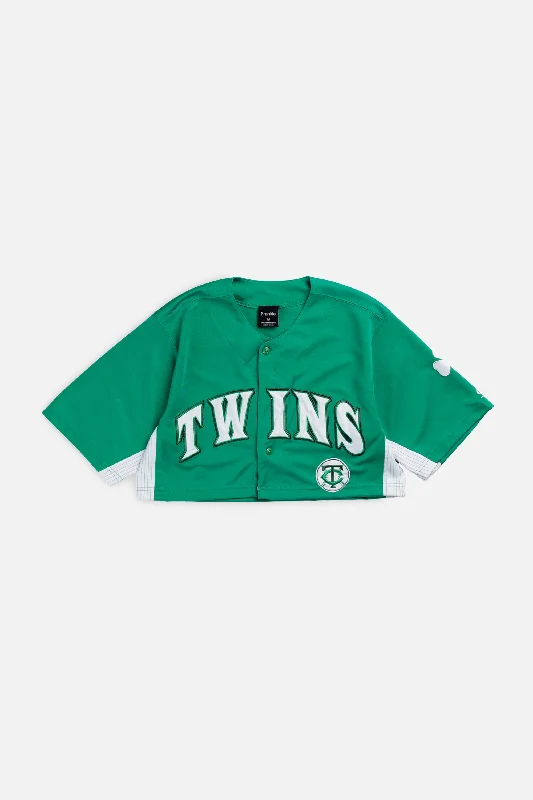 Men's Retro Hockey Jerseys with Classic Stripes and Logos for a Nostalgic Hockey AestheticRework Crop Minnesota Twins MLB Jersey - M