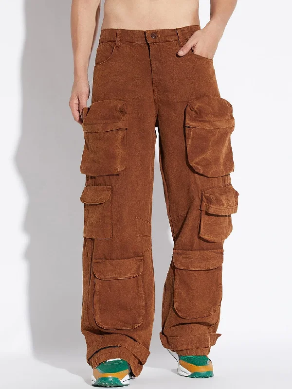 Men's Jeans with a Button - Fly for a Traditional and Classic AestheticBrown Super Baggy Cargo Denim