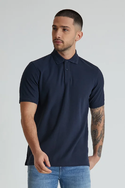 Men's Low - Rise Jeans in a Light Wash for a Casual and Youthful LookScout honeycomb pique polo in Navy