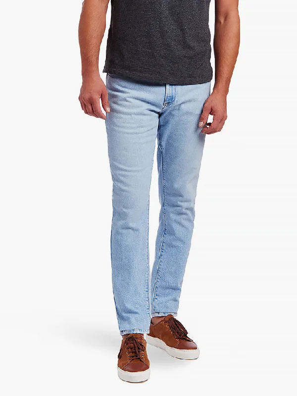 Plus Size Men's Relaxed Fit Jeans with a Tapered Leg for a Laid - Back VibeSlim Hubert Jeans