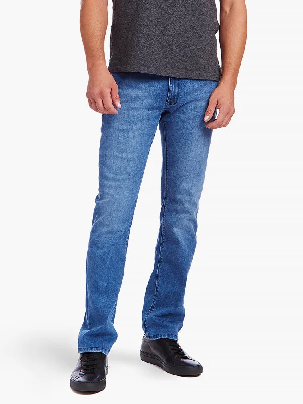 Plus Size Men's Bootcut Jeans with a Relaxed Waist for a Classic and Comfortable FitSlim Staple Jeans