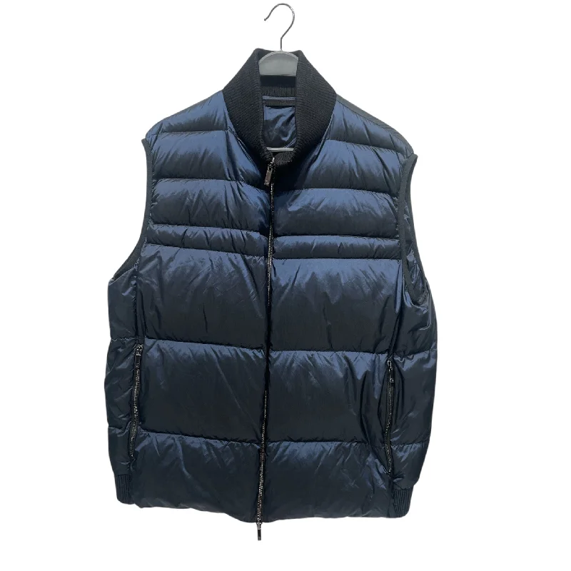 Waterproof men jackets with taped seams for heavy rain protectionGIORGIO ARMANI/Fleece Jkt/56/Nylon/NVY/Puffer Vest