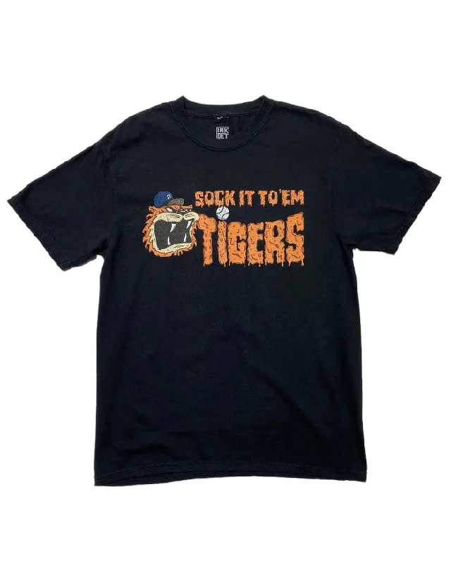 Men's plus - size pocket t - shirts with a classic lookInk Detroit - Sock it to'em Tigers - T-Shirt - Black