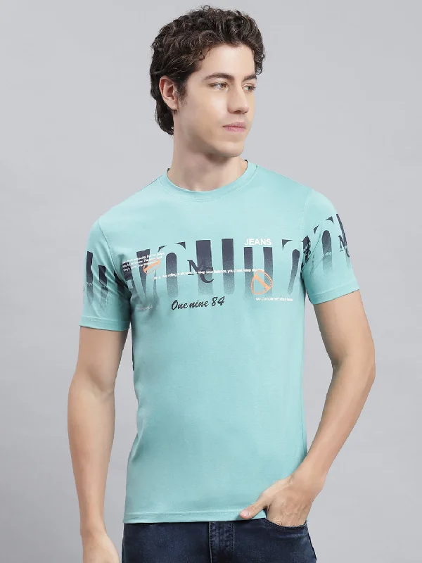 Men's smart - casual checkered t - shirts for semi - formal occasionsMen Green Printed T-Shirt