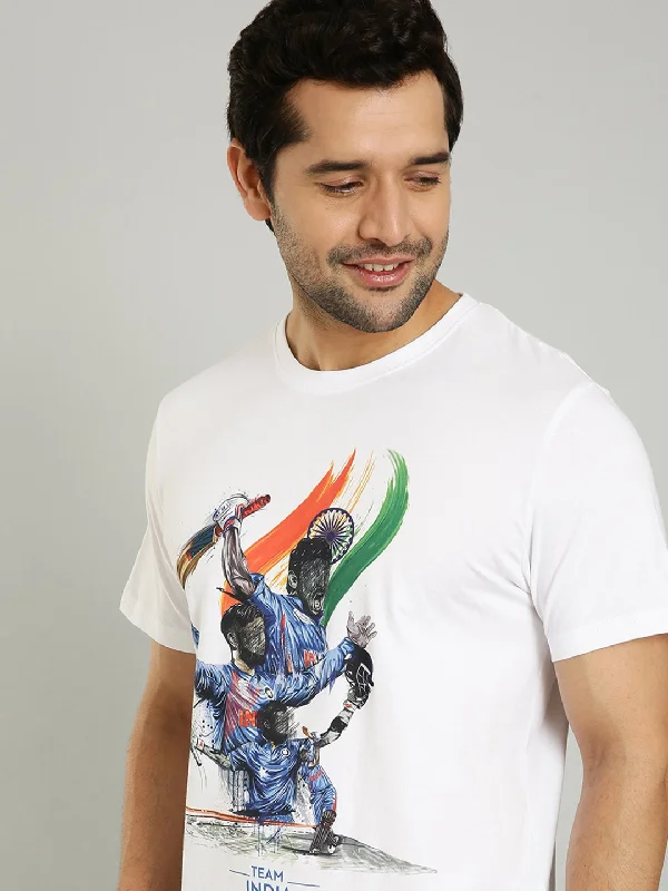 Men's polo t - shirts with a contrast collar for a preppy lookMen Team India Graphic Crew Neck T-Shirt