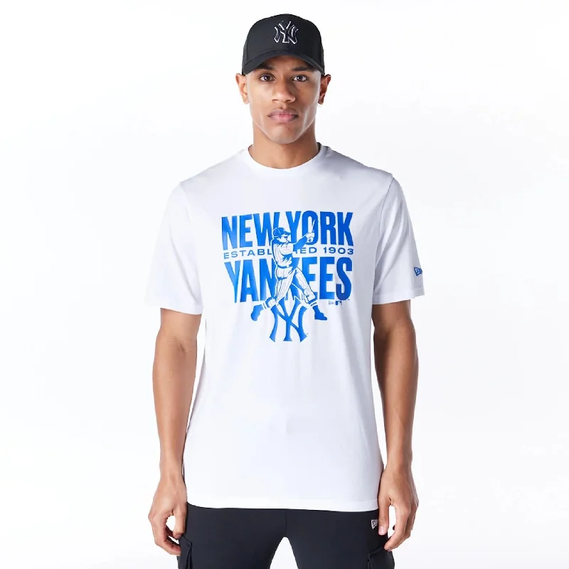 Men's polo t - shirts with a contrast collar for a preppy lookNew York Yankees MLB Baseball Graphic White T-Shirt