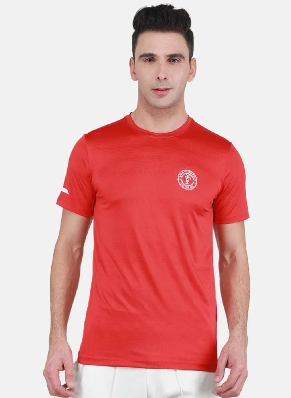 Men's organic cotton crew - neck t - shirts for everyday comfortRock-it Men Red Self Design T-Shirt