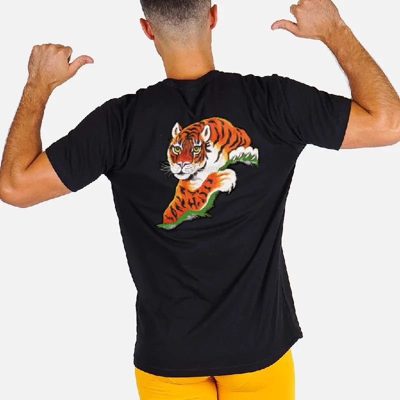 Men's polo t - shirts with a contrast collar for a preppy lookROCKY SATIN TIGER SHIRT