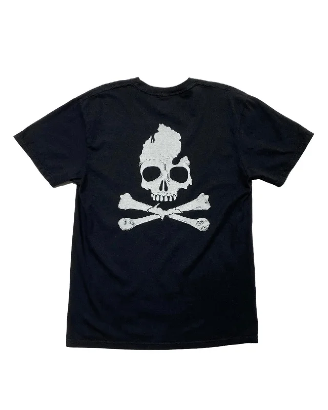 Men's organic cotton crew - neck t - shirts for everyday comfortThe Great Lakes State - Michigan Skull & Bones T-Shirt - Black